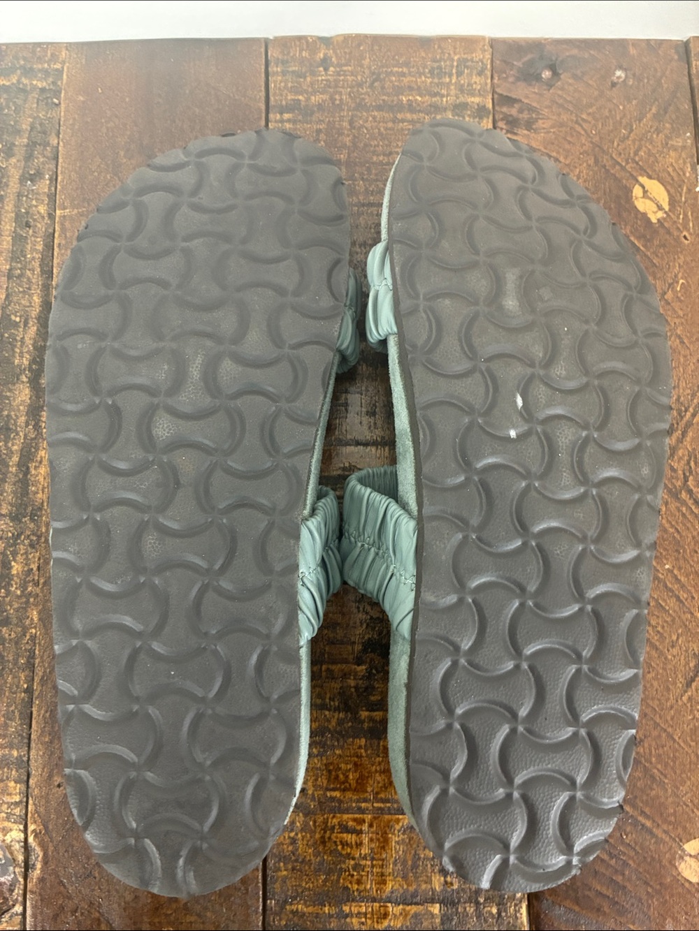 Cliffs by WHITE MOUNTAIN Dusty Blue Ruched Double-Strap Slide Sandals Women’s 9 - Picture 6 of 7